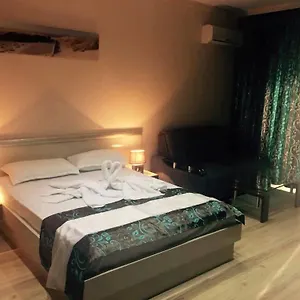 Apartmanhotel Bahami, Napospart